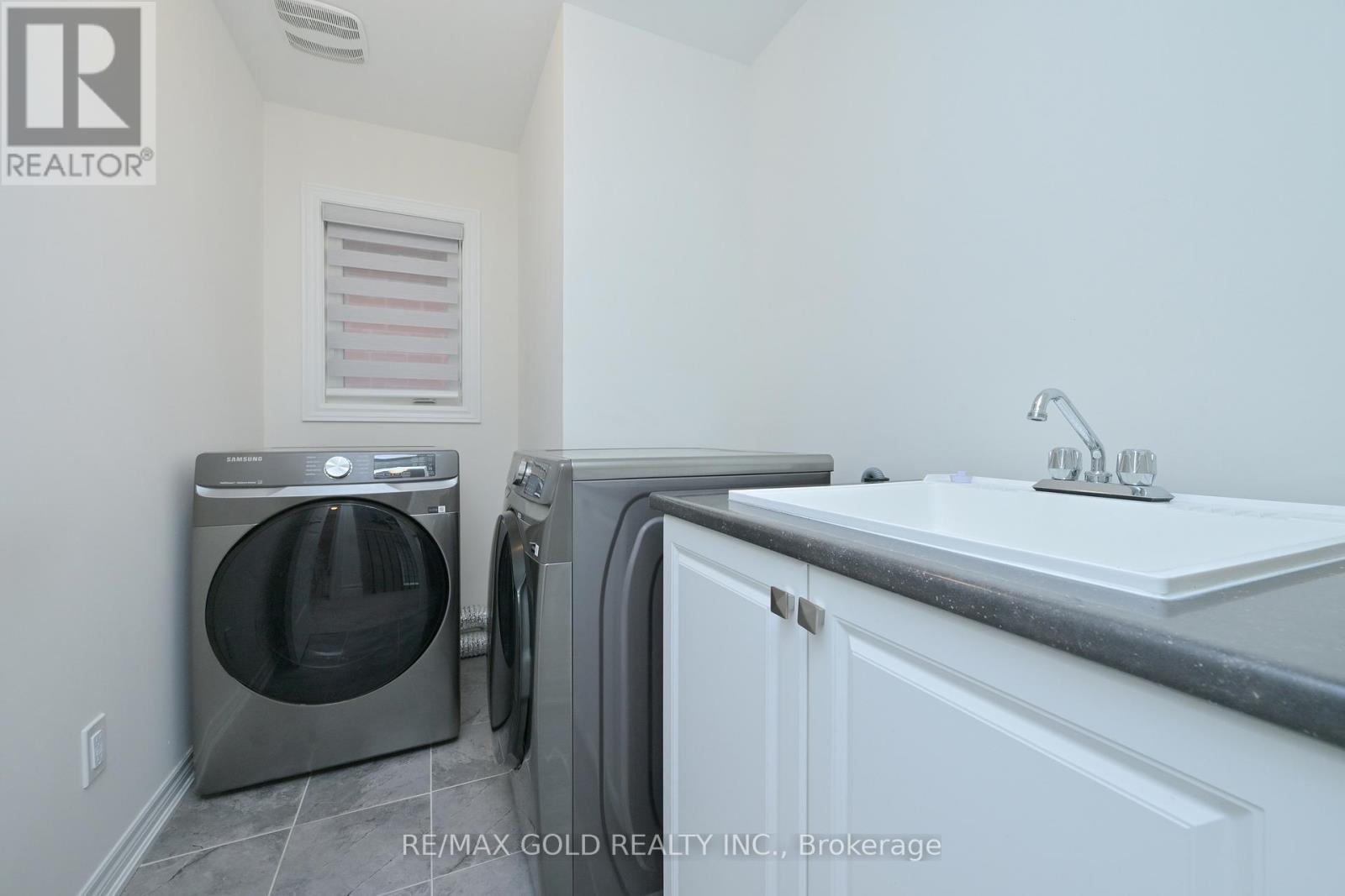 1345 Davis Loop, Innisfil (Lefroy), Ontario  L0L 0B1 - Photo 28 - N12687714