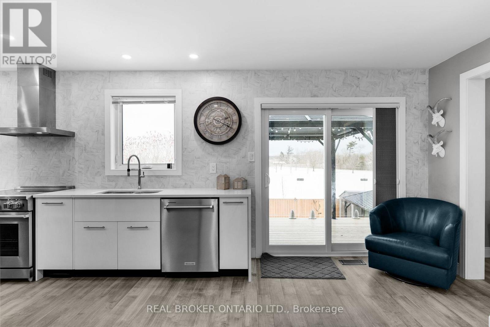 99 Johnson Street, Orillia, Ontario  L3V 7R7 - Photo 10 - S12687544