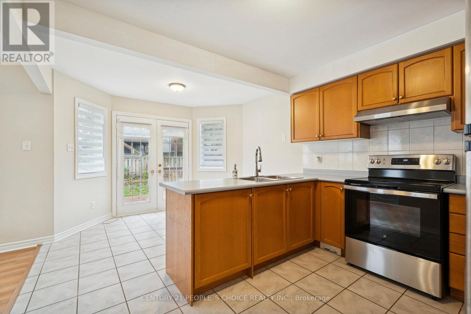 136 Marsellus Drive, Barrie (Holly), Ontario  L4N 0E1 - Photo 13 - S12687568