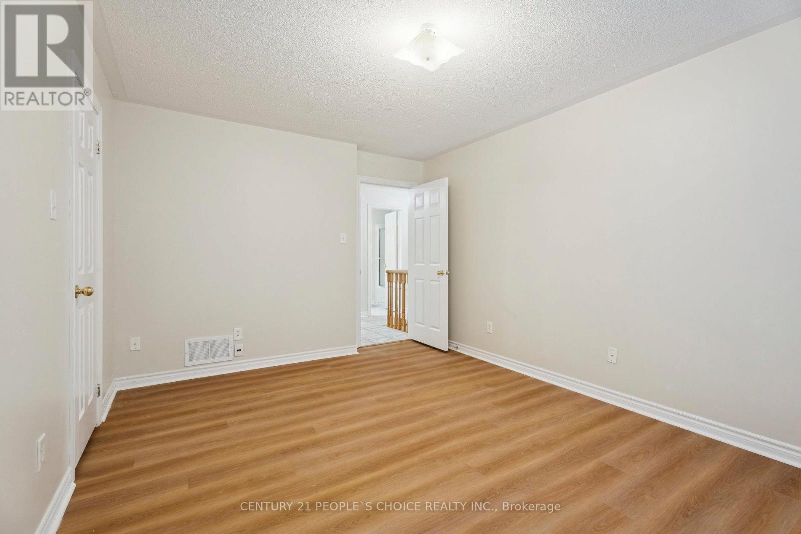 136 Marsellus Drive, Barrie (Holly), Ontario  L4N 0E1 - Photo 22 - S12687568