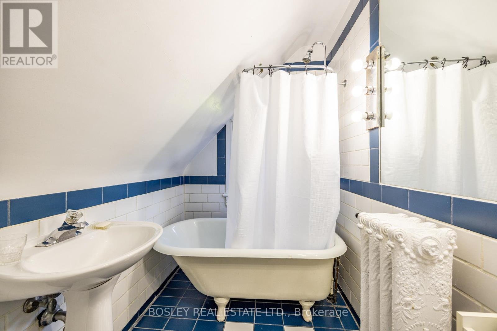 135 Madison Avenue, Toronto, Ontario  M5R 2S3 - Photo 43 - C12447205