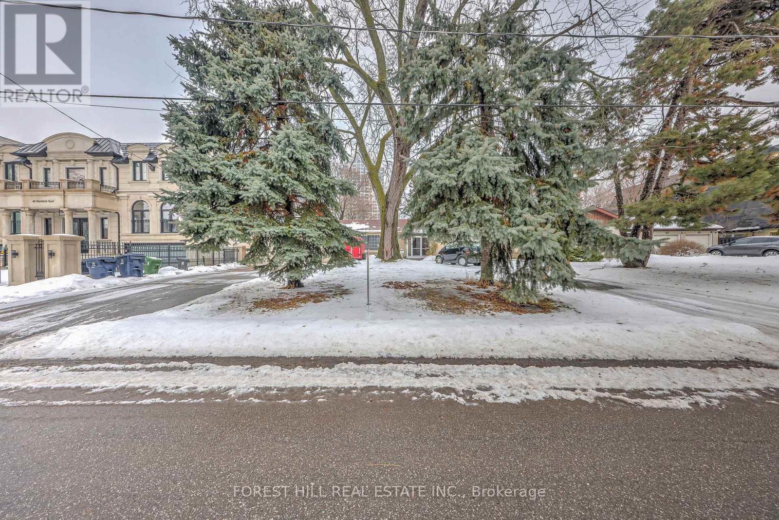 62 Northdale Road, Toronto, Ontario  M2L 2M1 - Photo 4 - C12687264
