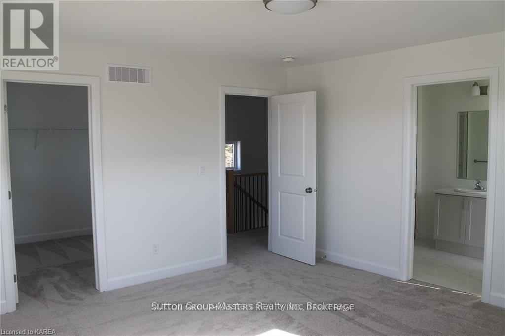 255 Pratt Drive, Loyalist, Ontario  K7N 0E8 - Photo 9 - X12679462