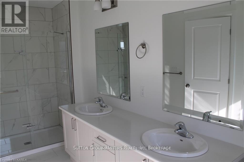 255 Pratt Drive, Loyalist, Ontario  K7N 0E8 - Photo 11 - X12679462