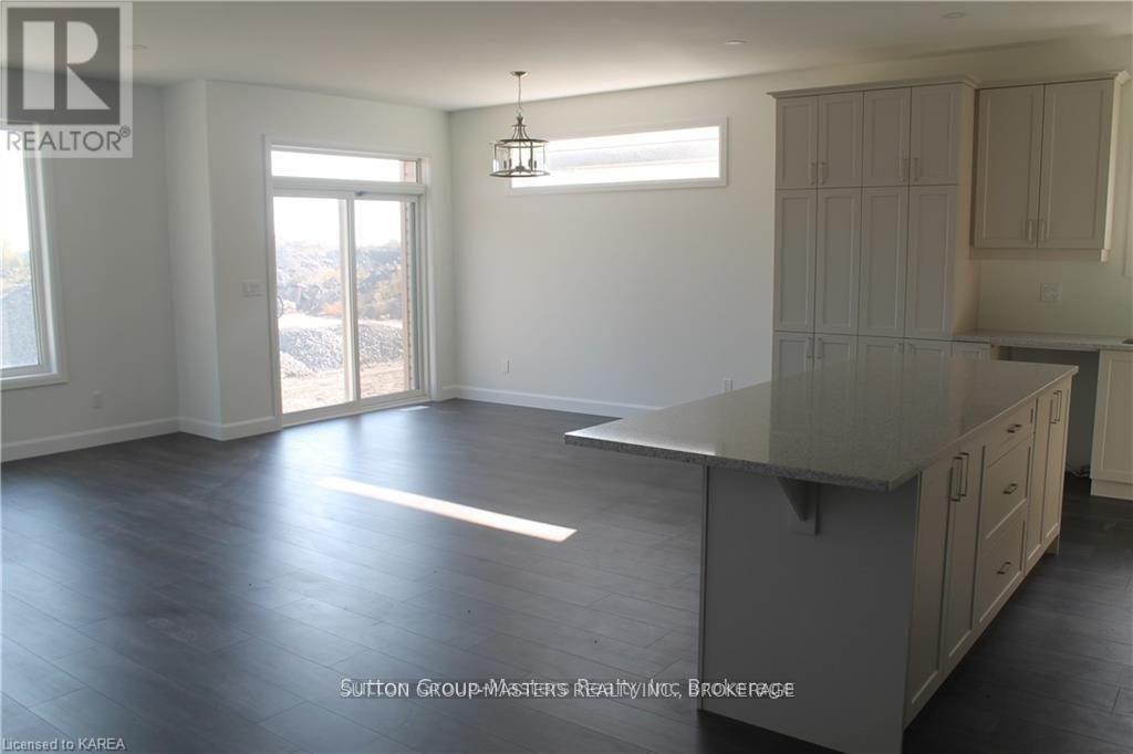 255 Pratt Drive, Loyalist, Ontario  K7N 0E8 - Photo 7 - X12679462