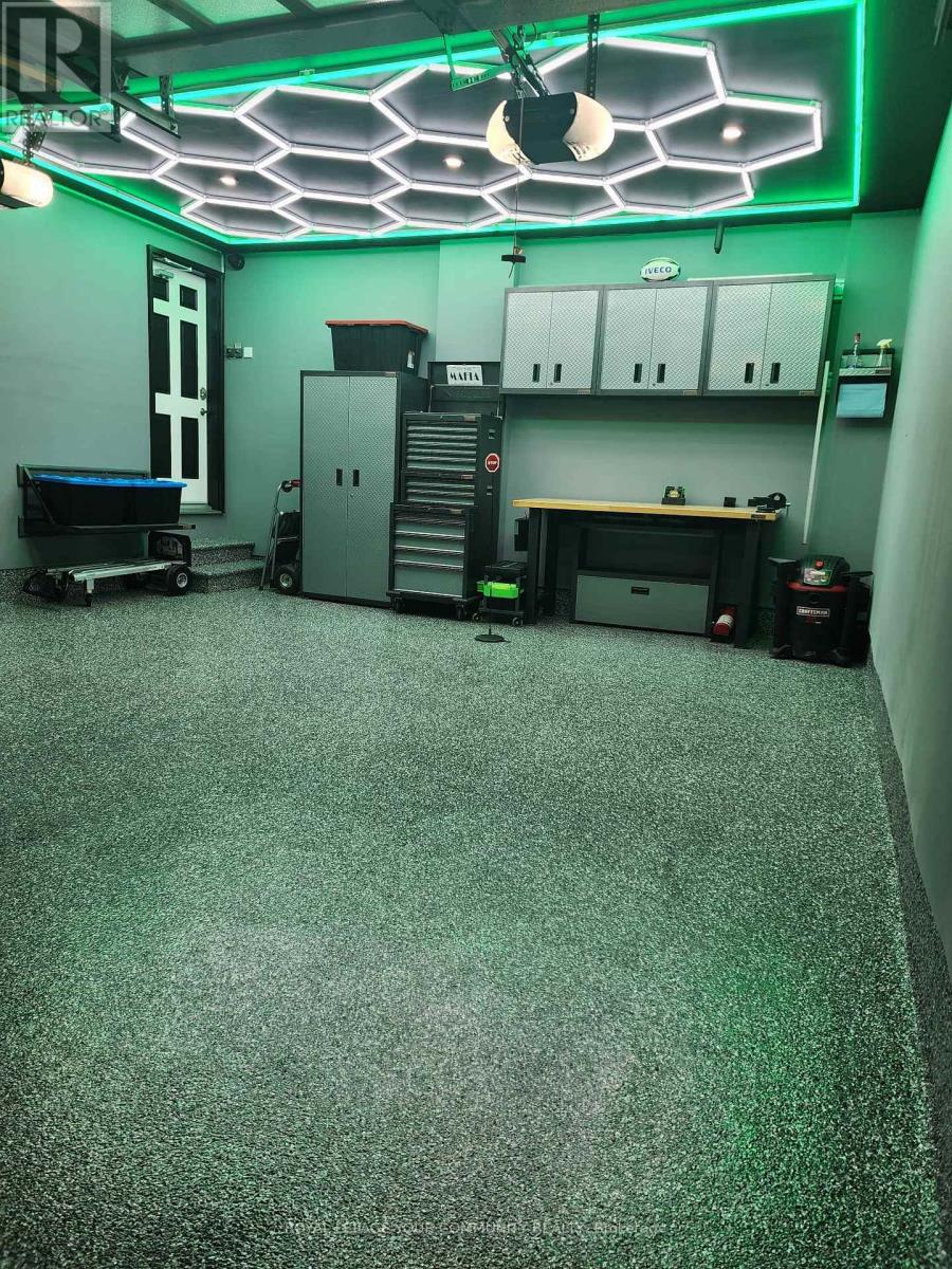 417 Tonelli Lane, Milton, Ontario  L9T 0L4 - Photo 27 - W12687600