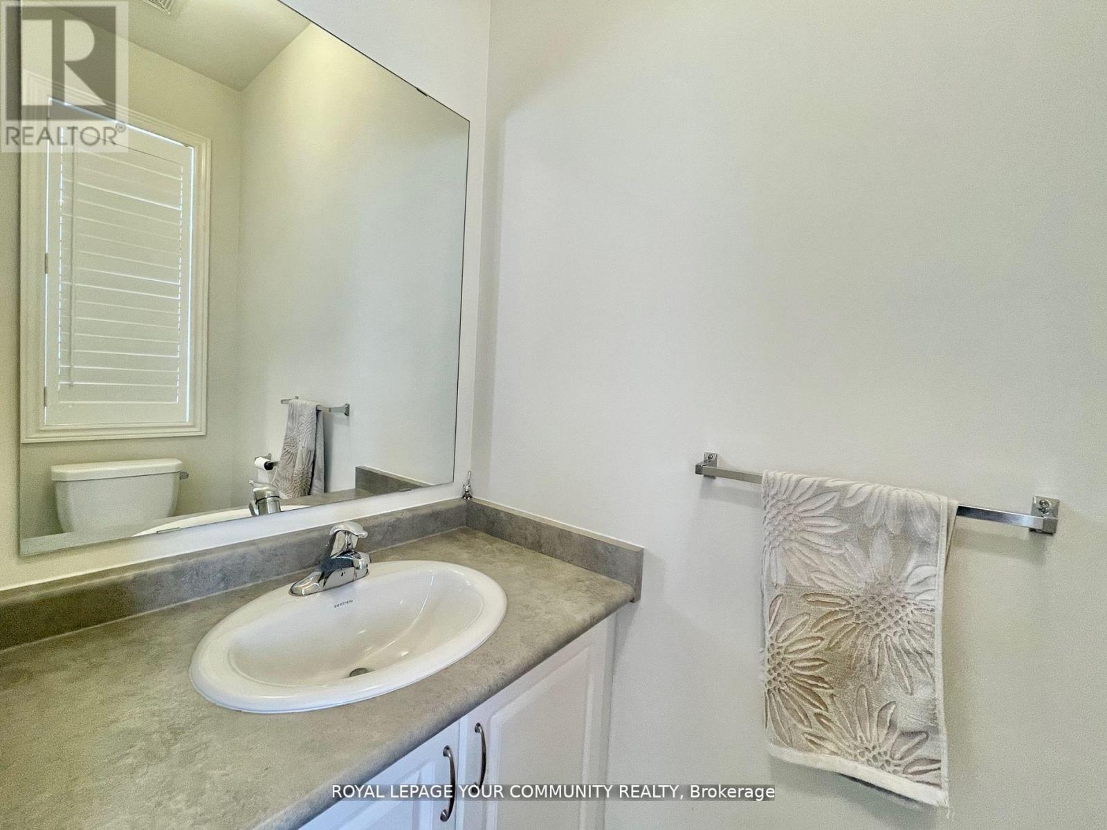 101 Thornbush Boulevard, Brampton, Ontario  L7A 4J9 - Photo 15 - W12687626