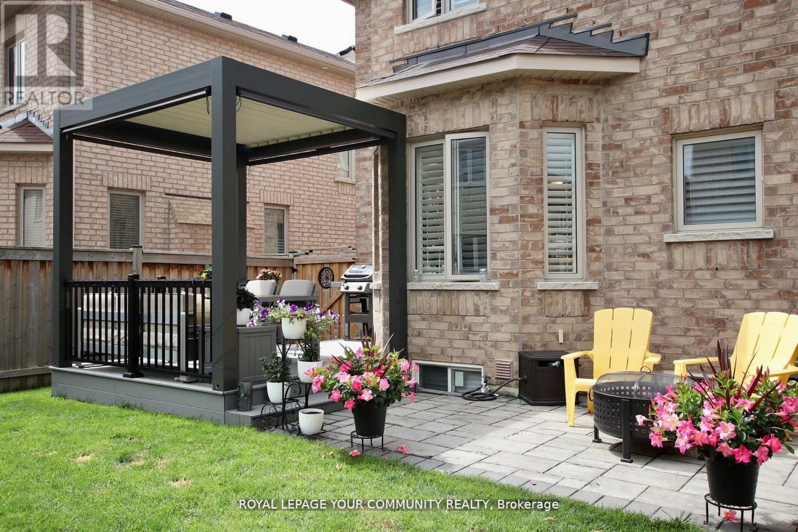 101 Thornbush Boulevard, Brampton, Ontario  L7A 4J9 - Photo 23 - W12687626