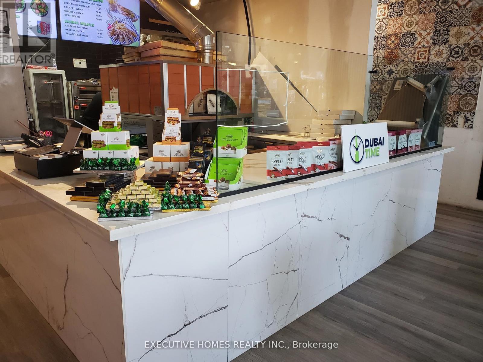 2 - 483 Dundas Street W, Oakville, Ontario  L6M 1L9 - Photo 10 - W12687650