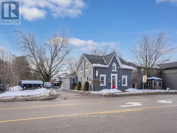 28 MAIN STREET N, Halton Hills, Ontario