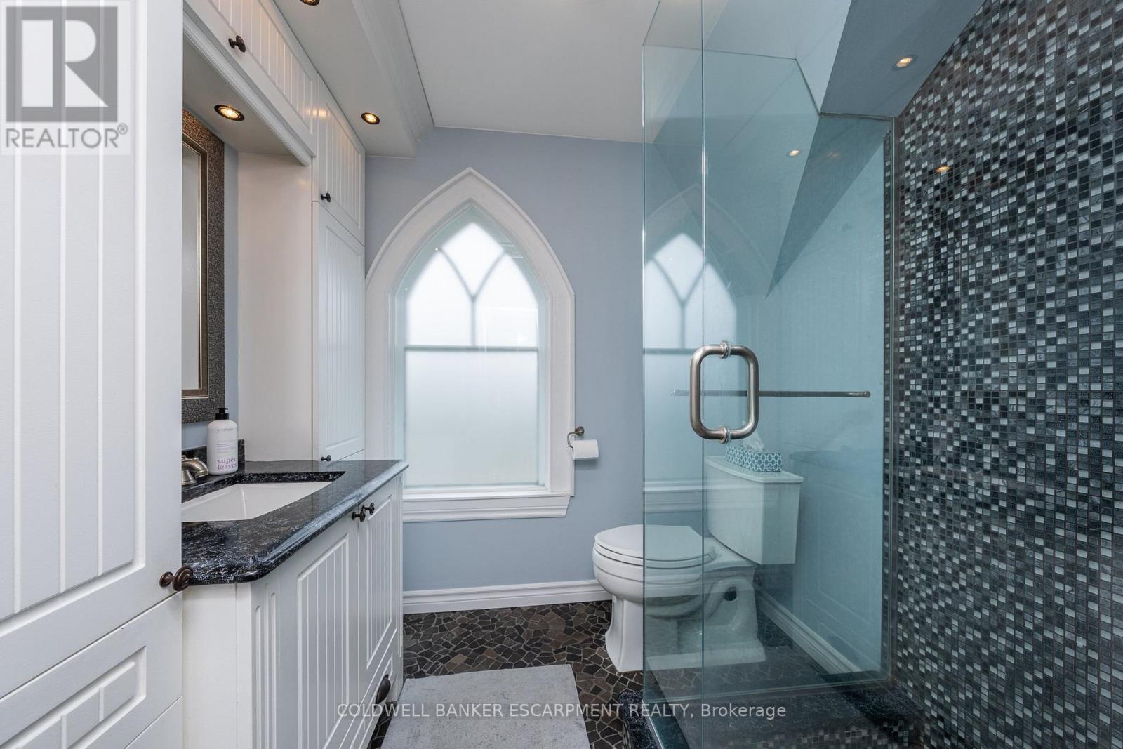 28 Main Street N, Halton Hills, Ontario  L7J 1W1 - Photo 39 - W12687664