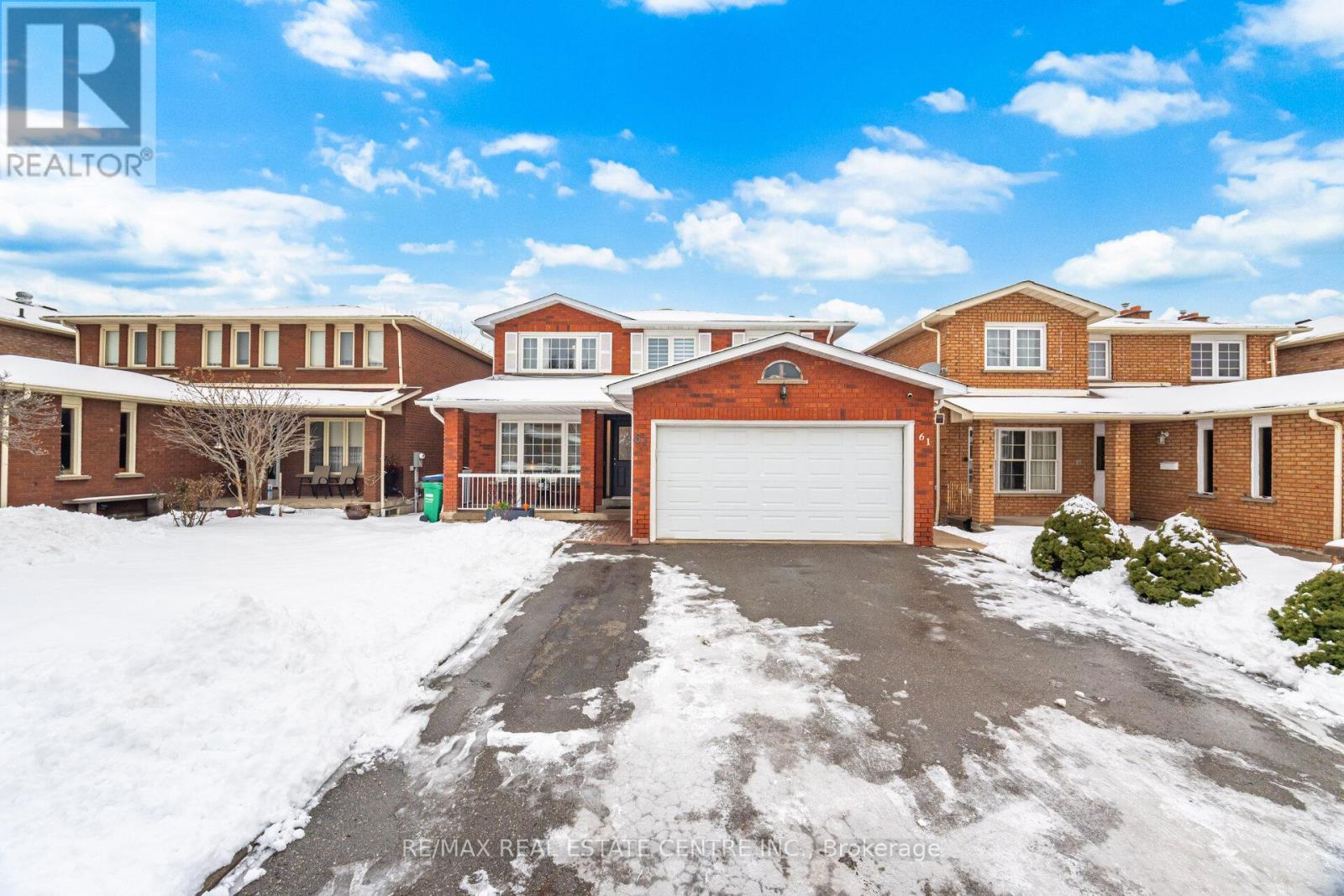 61 SUNFOREST DRIVE, Brampton, Ontario