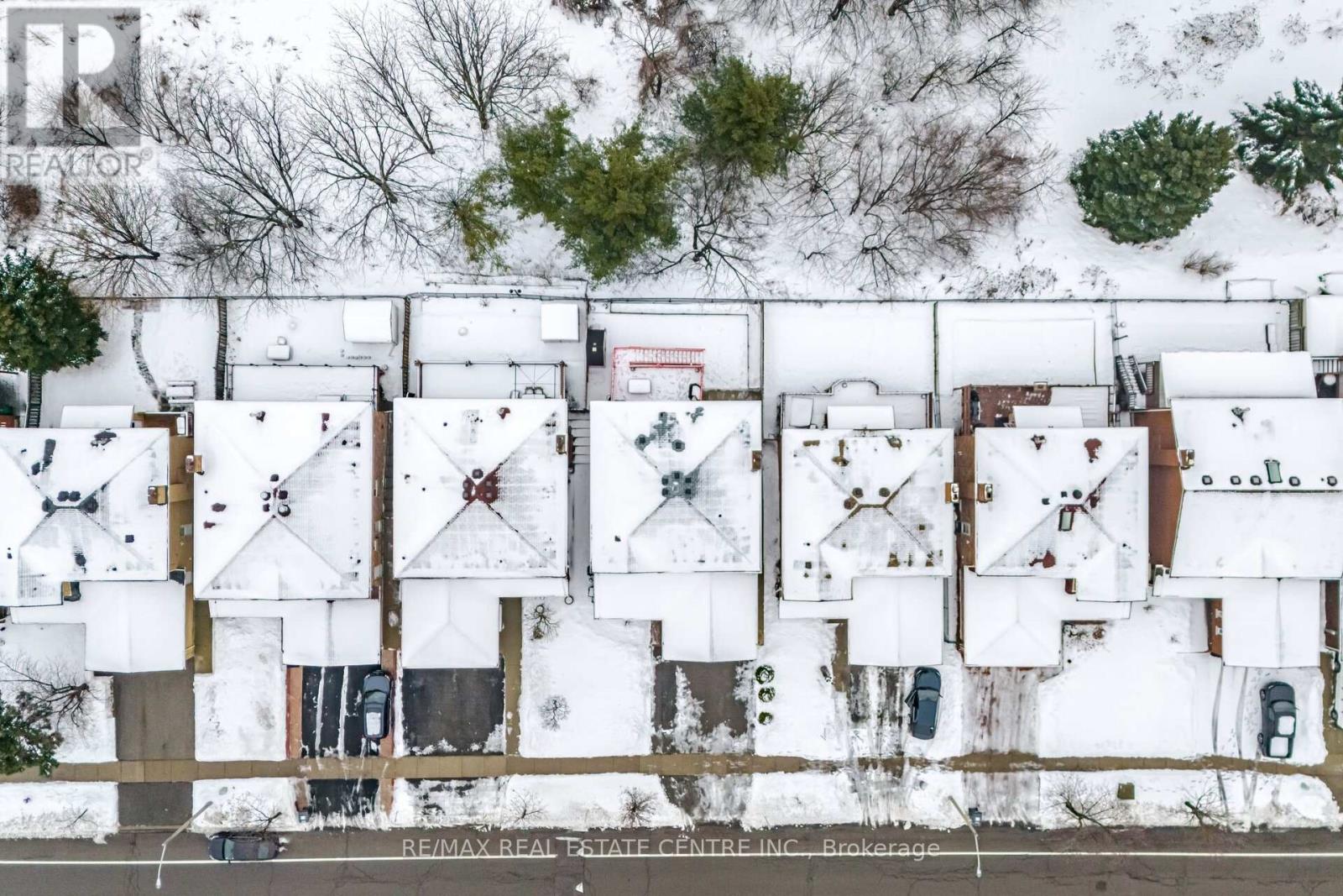 61 Sunforest Drive, Brampton, Ontario  L6Z 2W7 - Photo 47 - W12687684