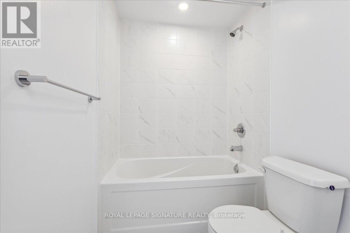 701 - 2433 Dufferin Street, Toronto, Ontario  M6E 3T3 - Photo 30 - W12687692