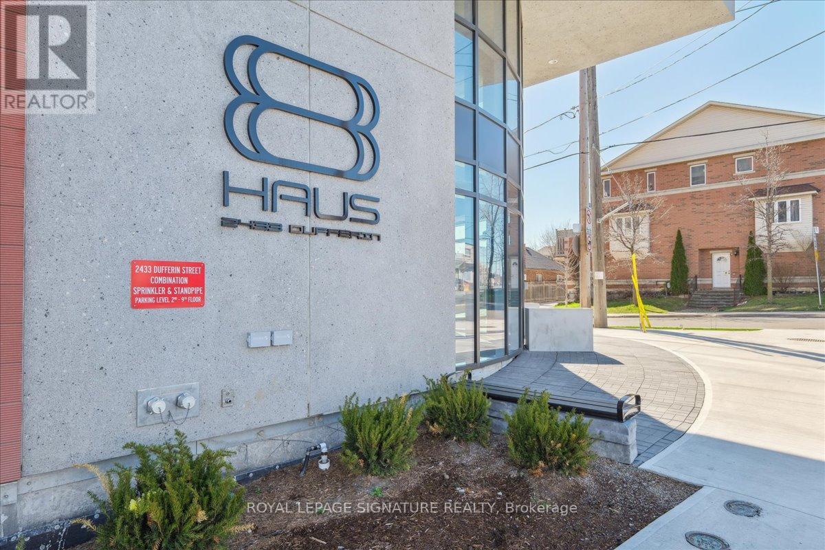 701 - 2433 Dufferin Street, Toronto, Ontario  M6E 3T3 - Photo 8 - W12687692