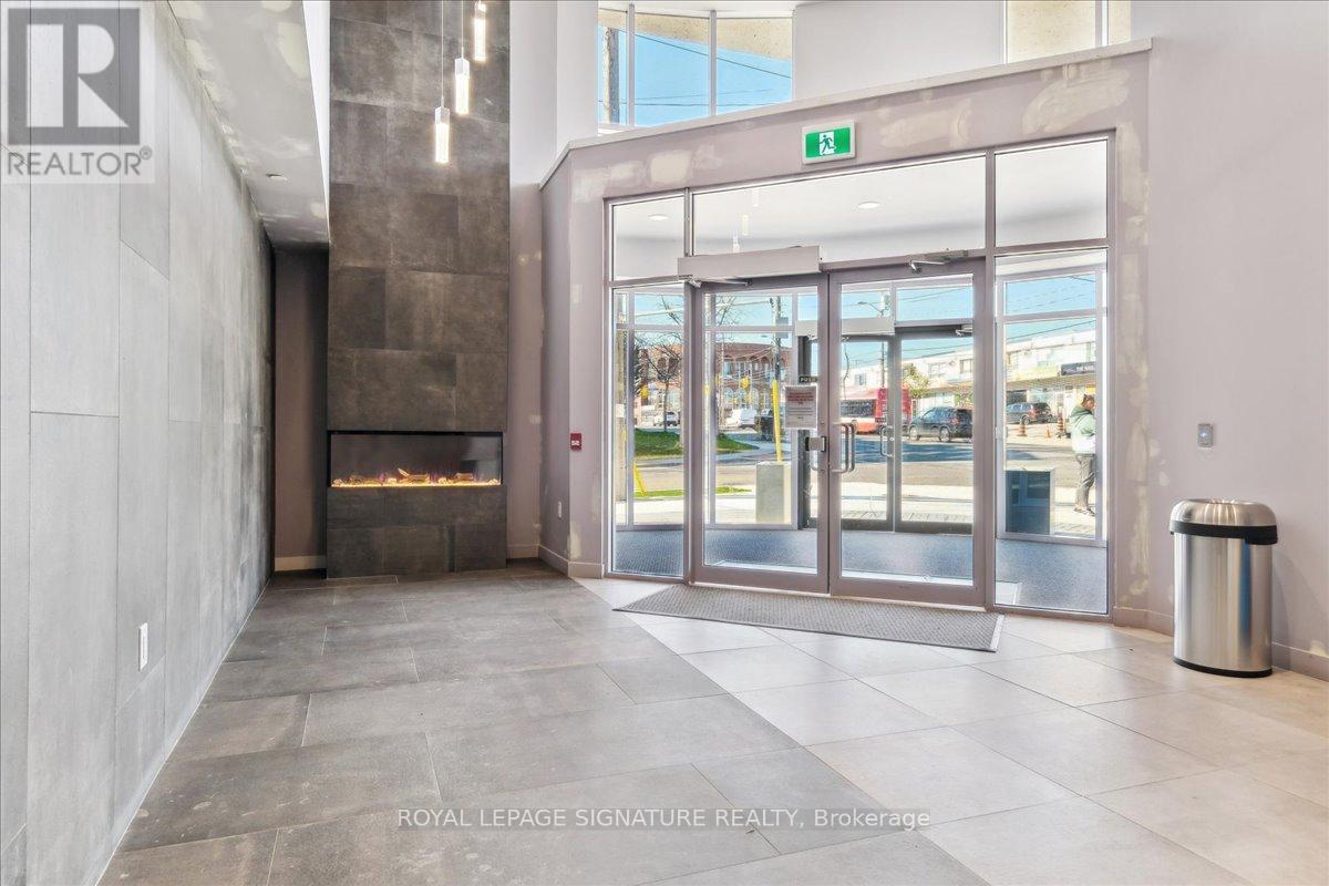 701 - 2433 Dufferin Street, Toronto, Ontario  M6E 3T3 - Photo 9 - W12687692