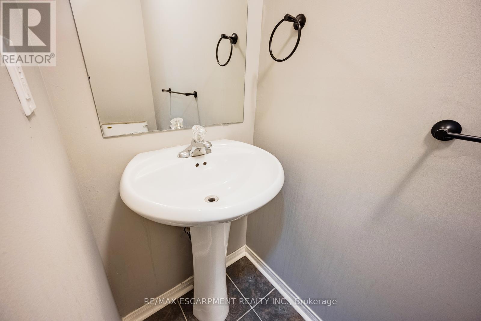 69 Stillman Drive, Brampton, Ontario  L6X 0T1 - Photo 15 - W12687698