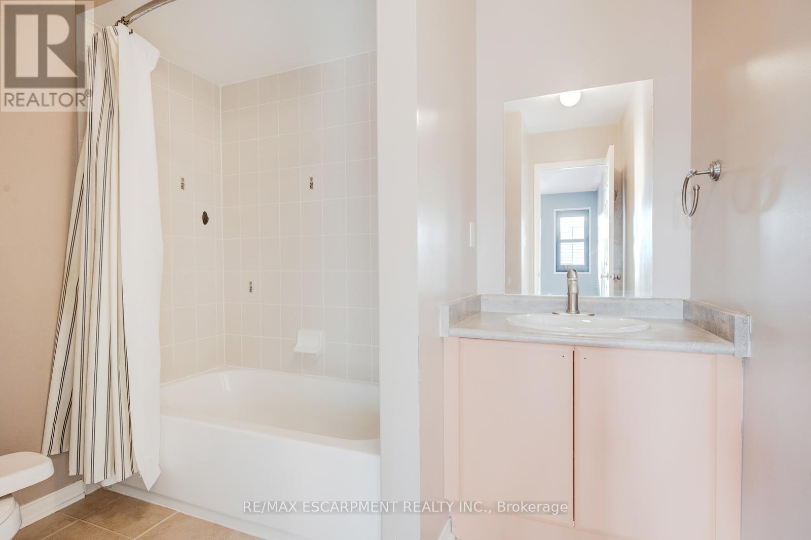 69 Stillman Drive, Brampton, Ontario  L6X 0T1 - Photo 28 - W12687698