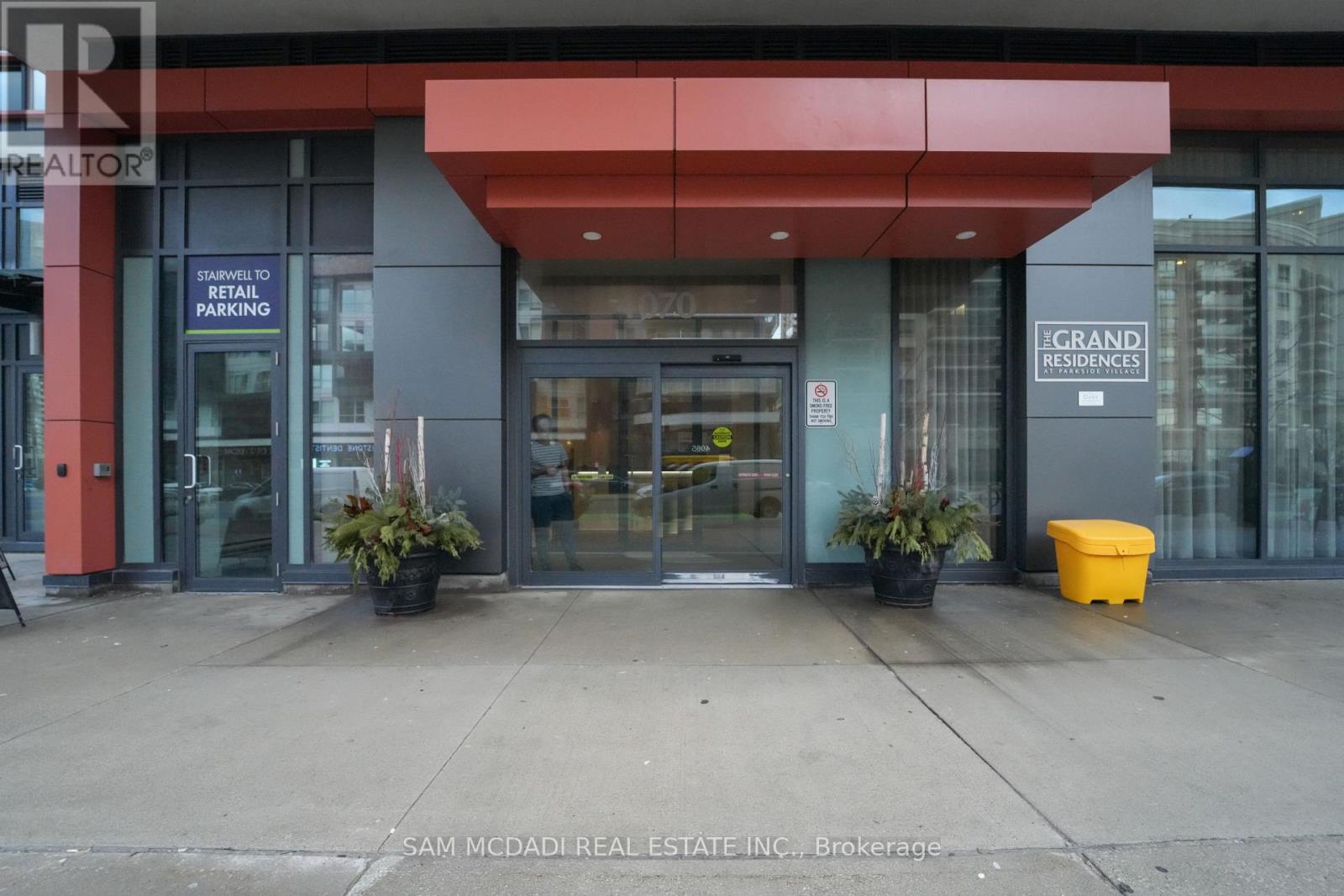 202 - 4070 CONFEDERATION PARKWAY, Mississauga, Ontario