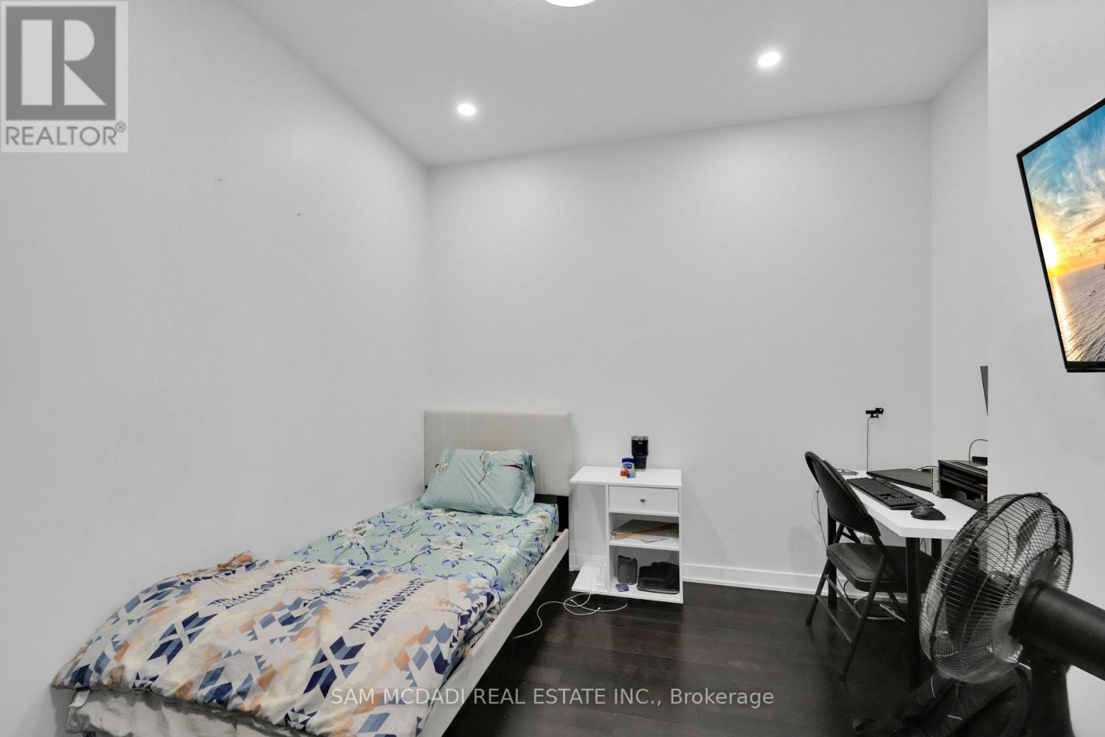 202 - 4070 Confederation Parkway, Mississauga, Ontario  L5B 0E9 - Photo 14 - W12687710