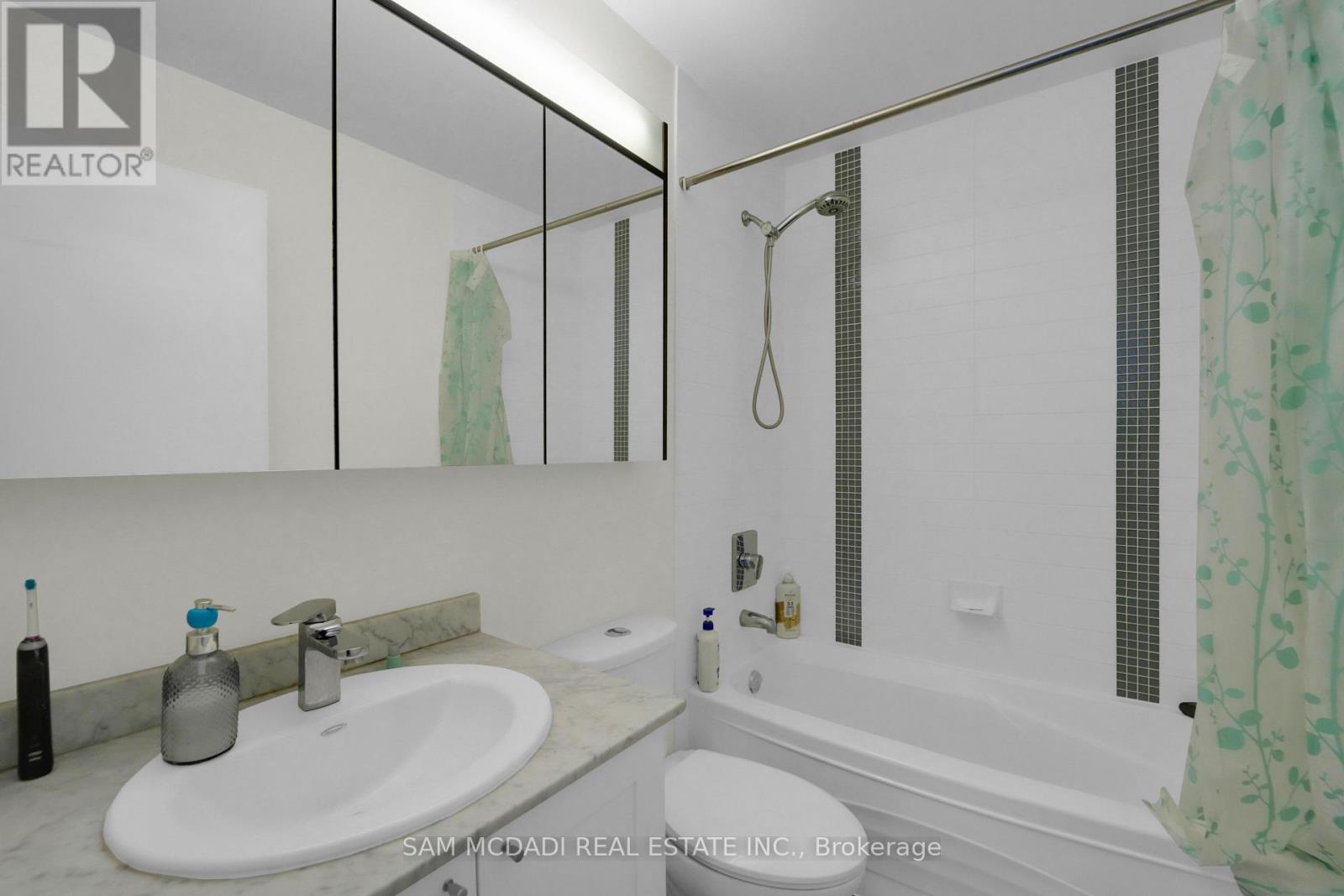 202 - 4070 Confederation Parkway, Mississauga, Ontario  L5B 0E9 - Photo 20 - W12687710