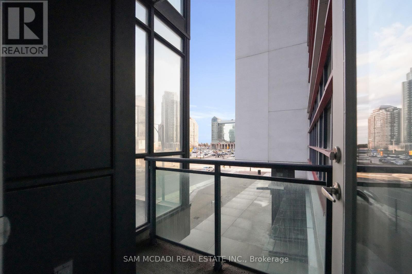 202 - 4070 Confederation Parkway, Mississauga, Ontario  L5B 0E9 - Photo 25 - W12687710