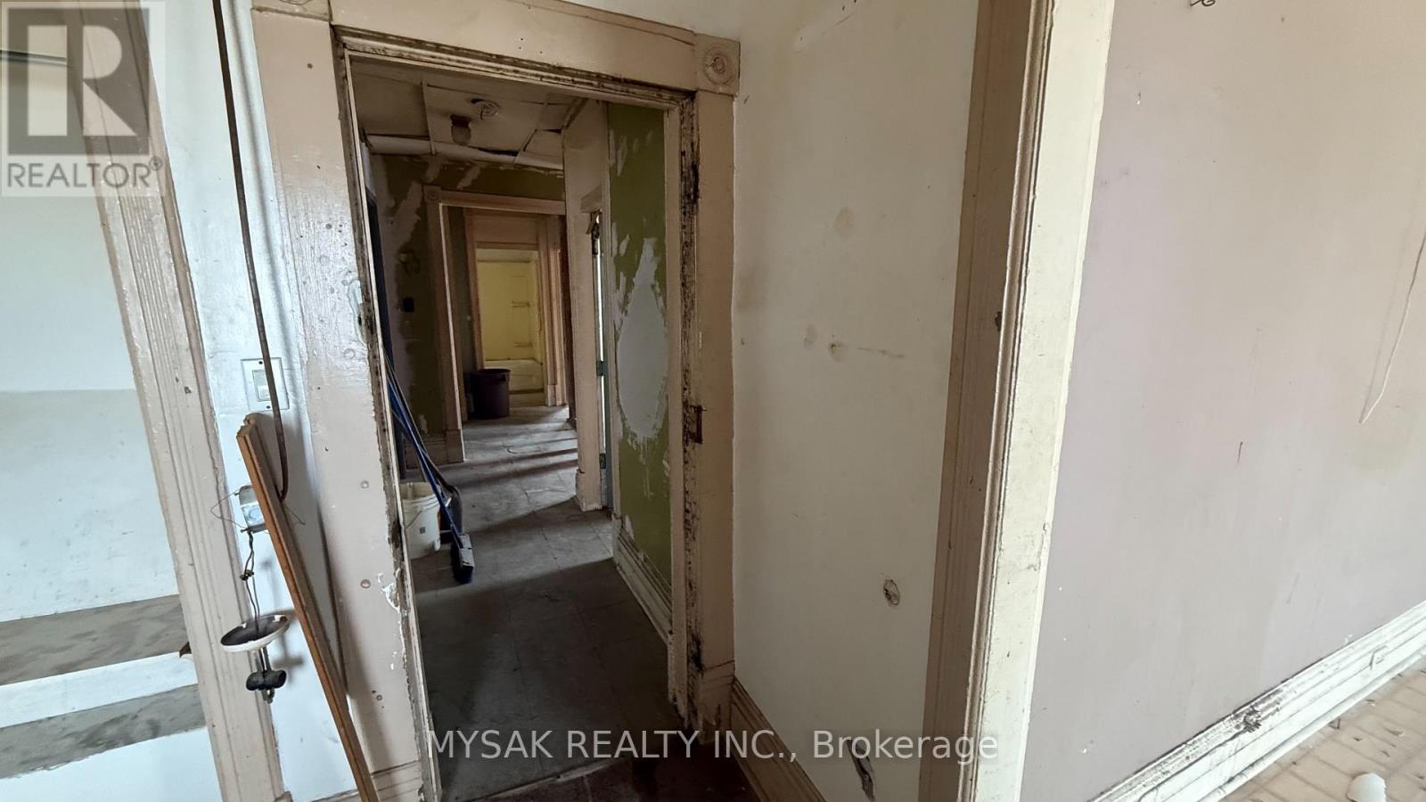 514-516 Aylmer Street N, Peterborough, Ontario  K9H 3W5 - Photo 11 - X12687566