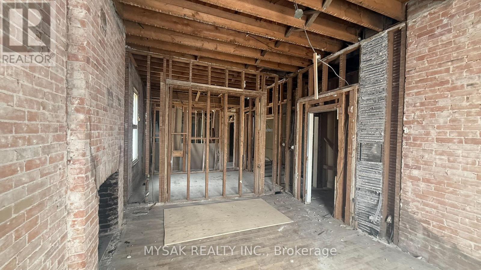 514-516 Aylmer Street N, Peterborough, Ontario  K9H 3W5 - Photo 4 - X12687566