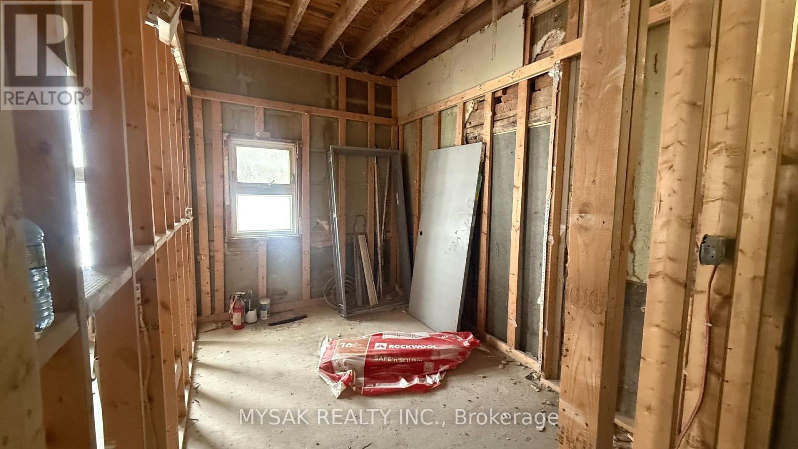 514-516 Aylmer Street N, Peterborough, Ontario  K9H 3W5 - Photo 5 - X12687566