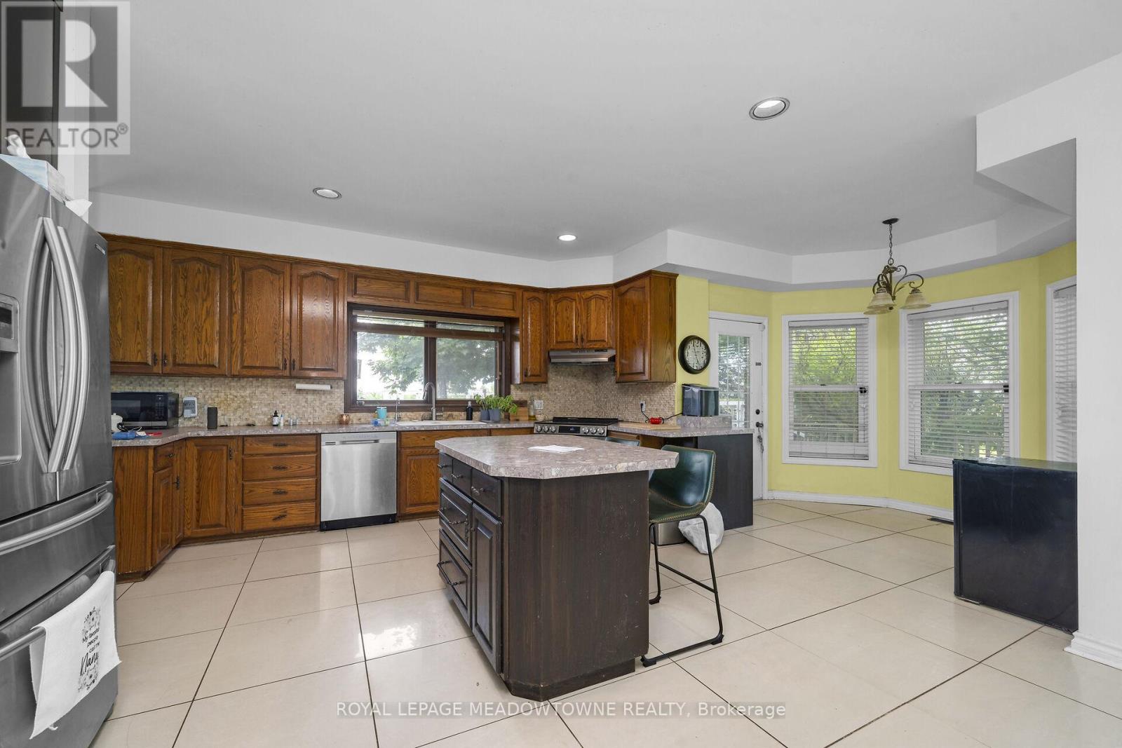 692 5 Concession W, Hamilton, Ontario  L9H 5E2 - Photo 8 - X12687594