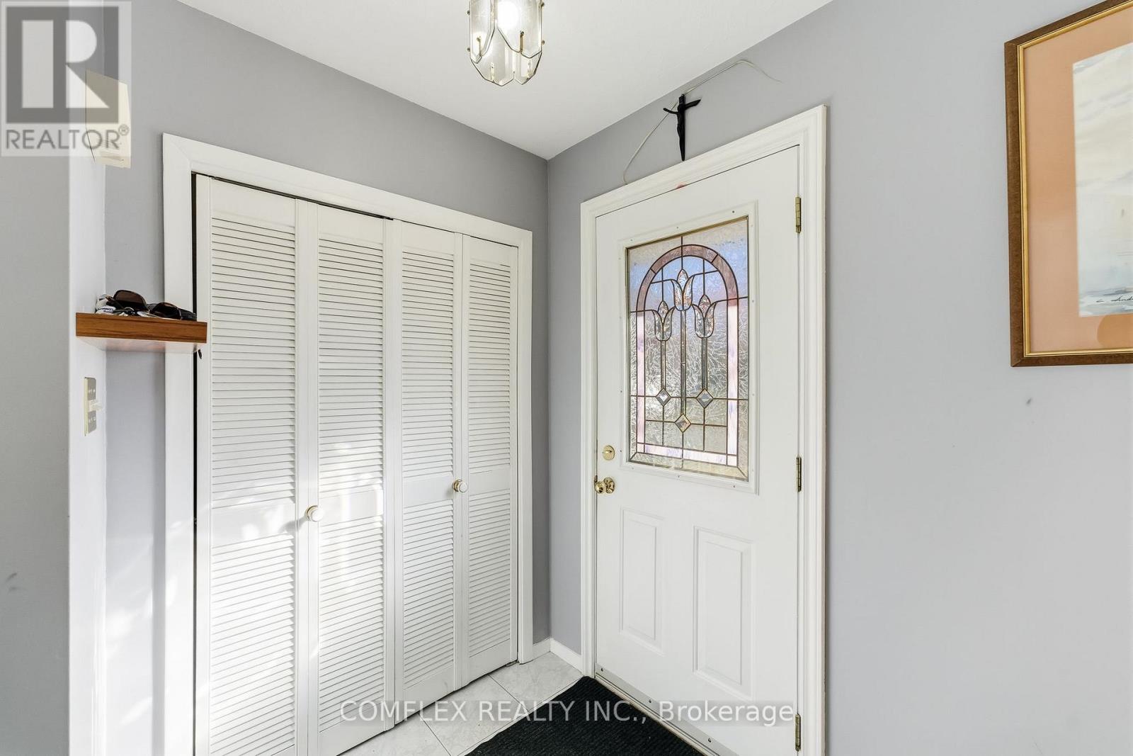 805 Highland Court, Peterborough, Ontario  K9H 5K1 - Photo 8 - X12687668