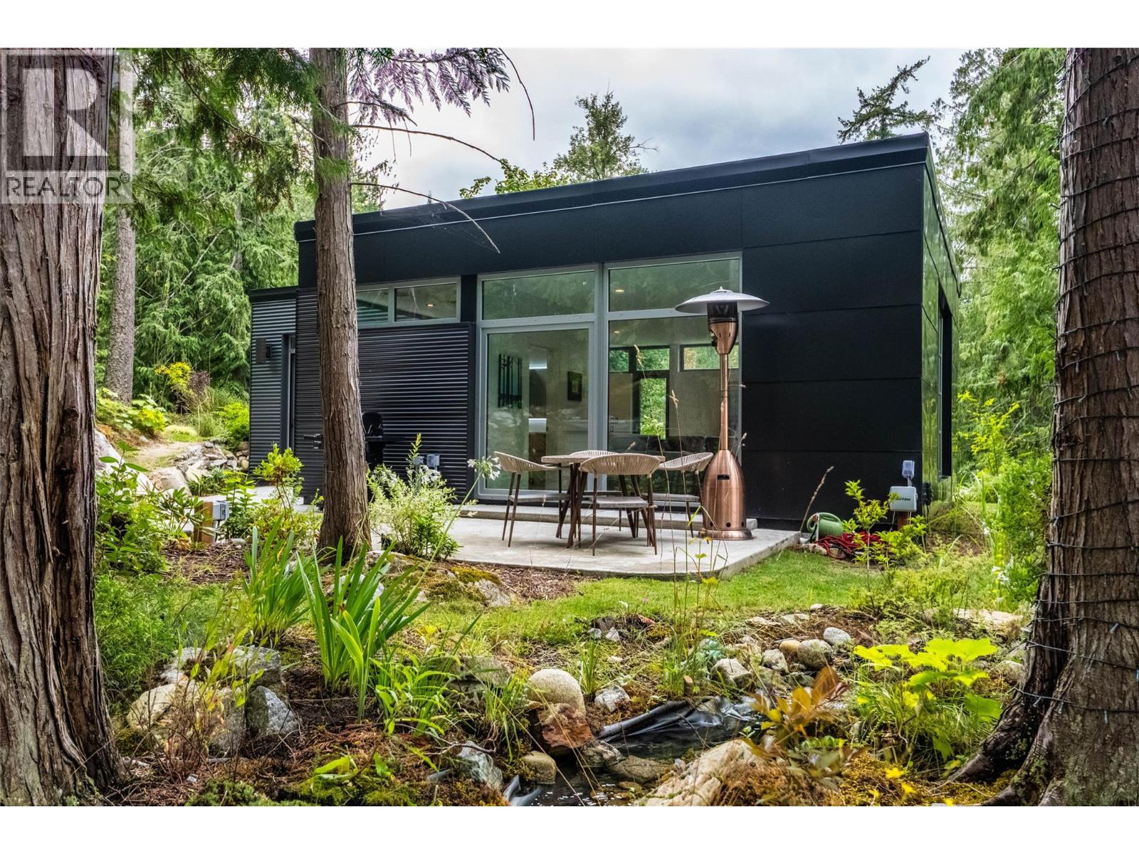 183-191 Kootenay Lake Road, Procter, British Columbia V1L 0B6 - Photo 12 - 10359768