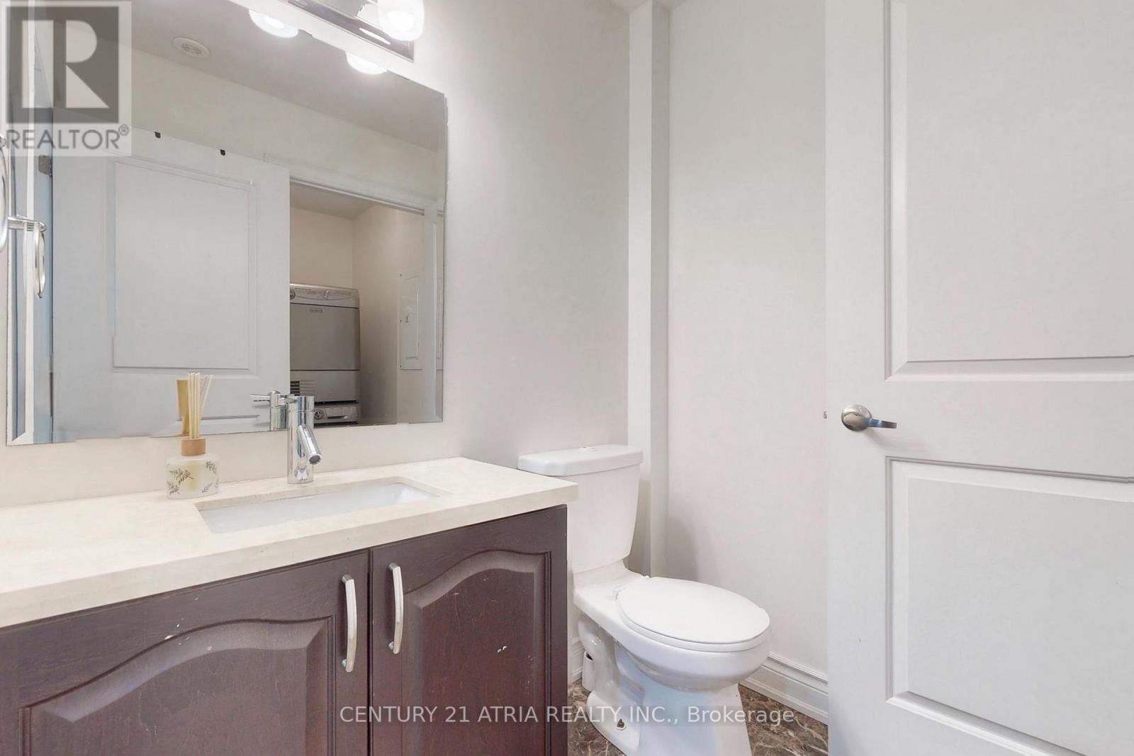 76 Hargrave Lane, Toronto, Ontario  M4N 0A4 - Photo 34 - C12687092