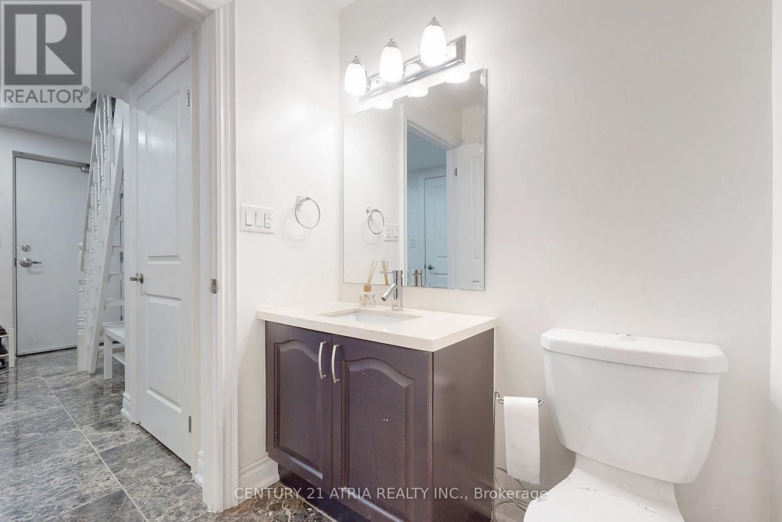 76 Hargrave Lane, Toronto, Ontario  M4N 0A4 - Photo 35 - C12687092