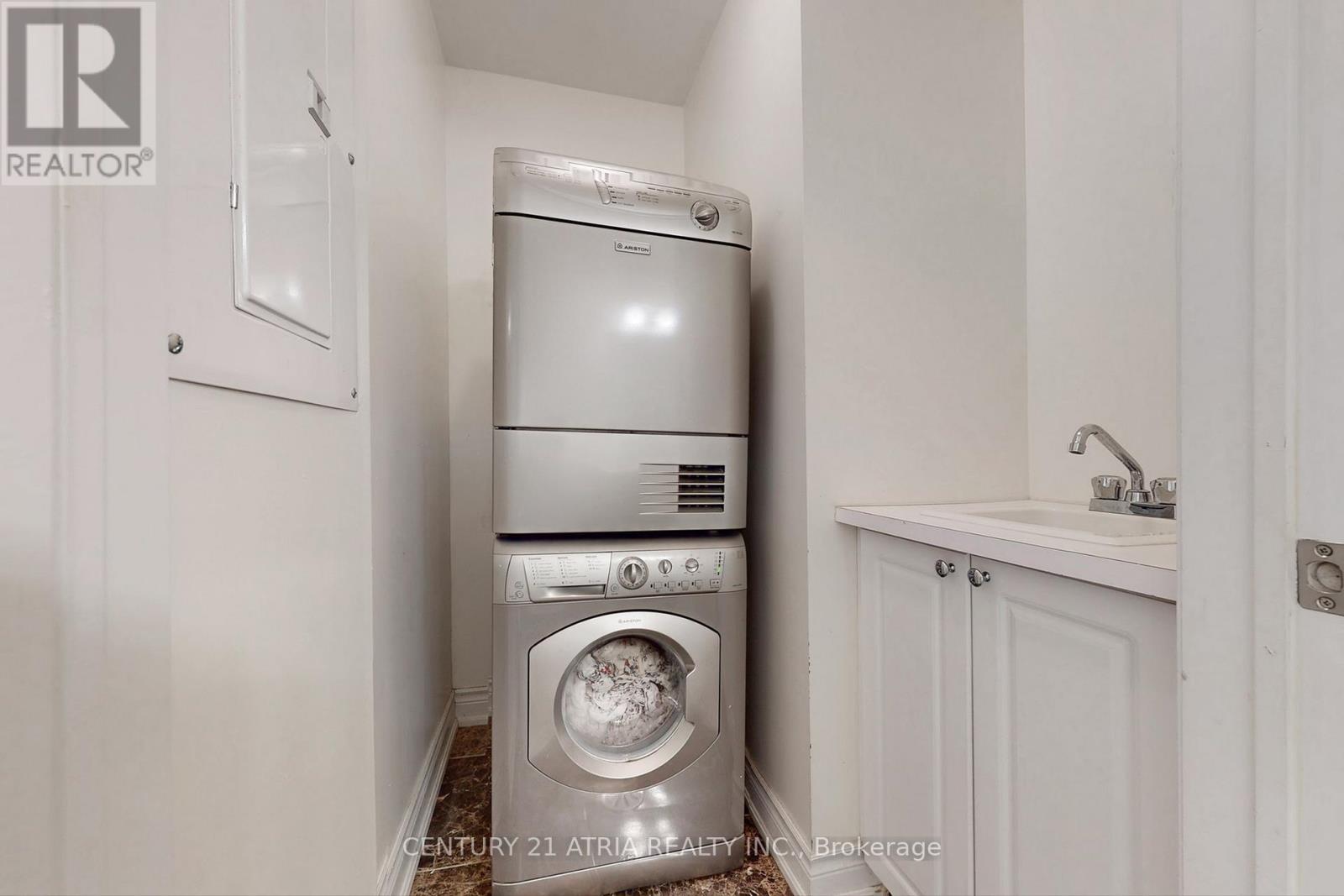 76 Hargrave Lane, Toronto, Ontario  M4N 0A4 - Photo 36 - C12687092