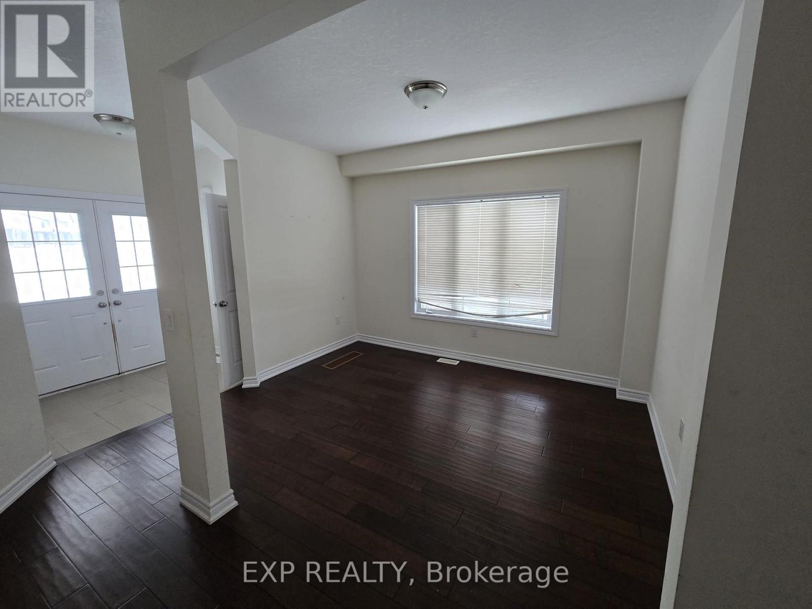 206 Isabella Drive, Orillia, Ontario  L3V 8K7 - Photo 4 - S12675532