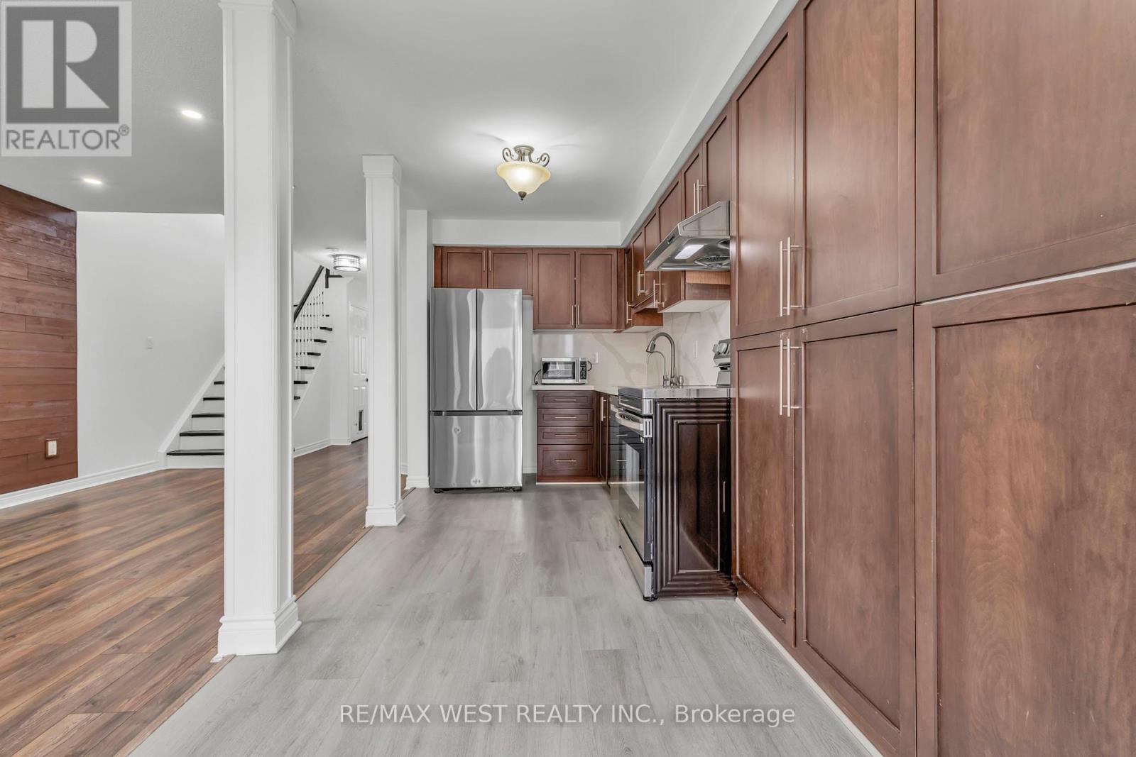 3865 Allcroft Road, Mississauga, Ontario  L5N 7E3 - Photo 13 - W12684118