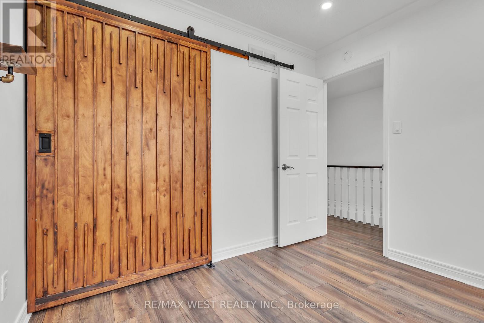 3865 Allcroft Road, Mississauga, Ontario  L5N 7E3 - Photo 24 - W12684118