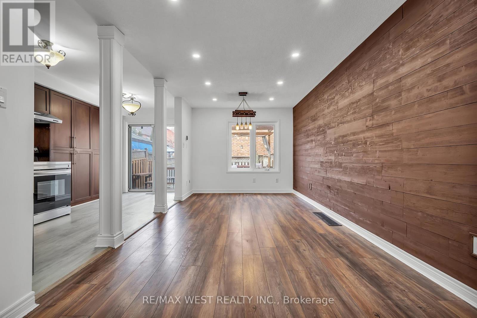 3865 Allcroft Road, Mississauga, Ontario  L5N 7E3 - Photo 8 - W12684118