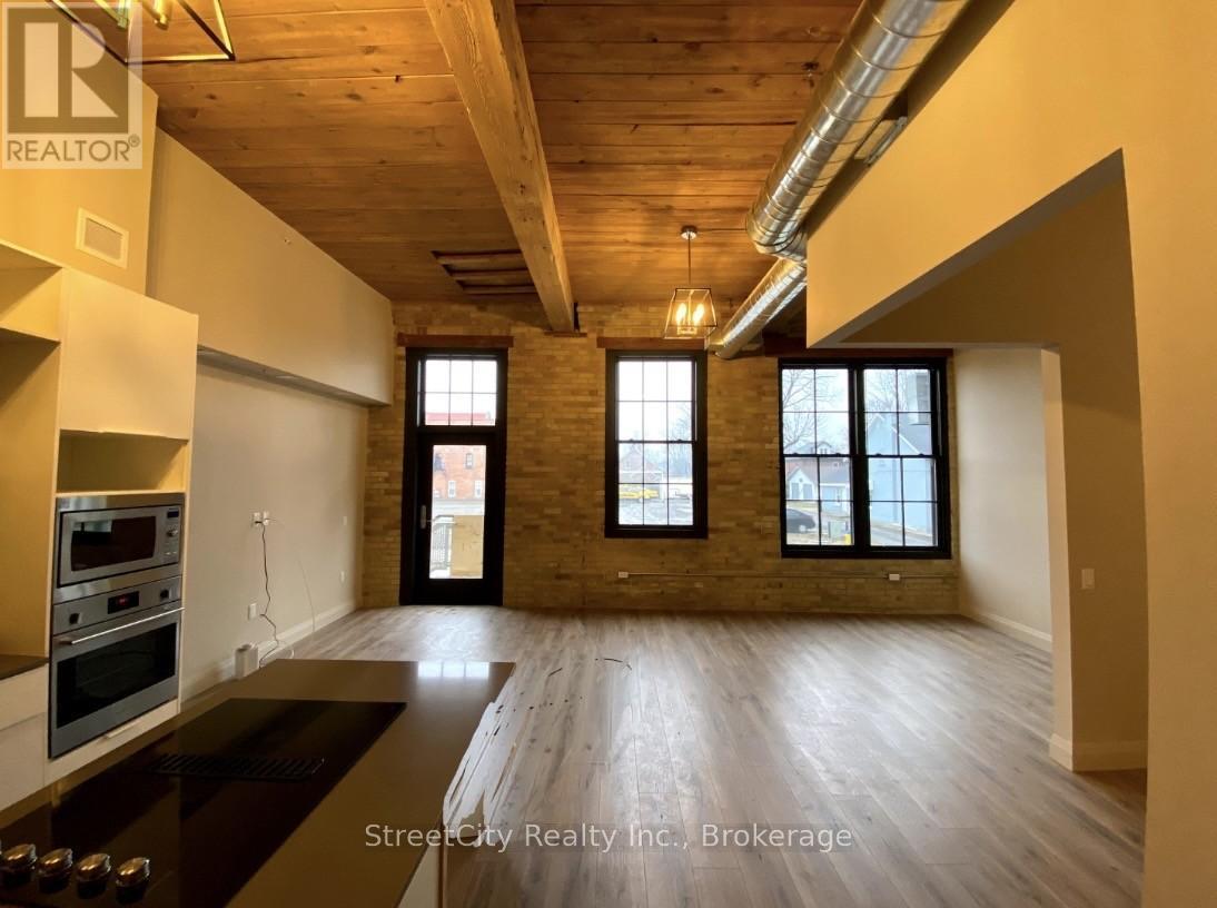 104 - 245 Downie Street, Stratford, Ontario N5A 1X5 - Photo 15 - X12394270