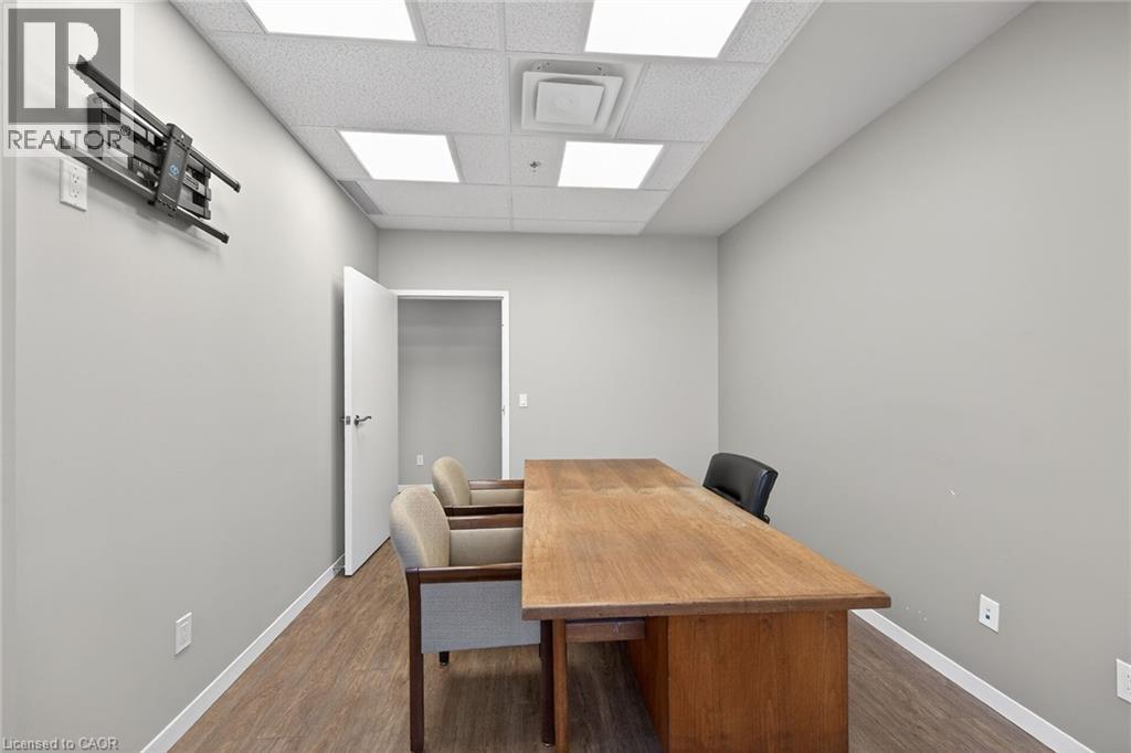 170 Rockhaven Lane Unit# 109, Waterdown, Ontario  L8B 1B5 - Photo 11 - 40796839