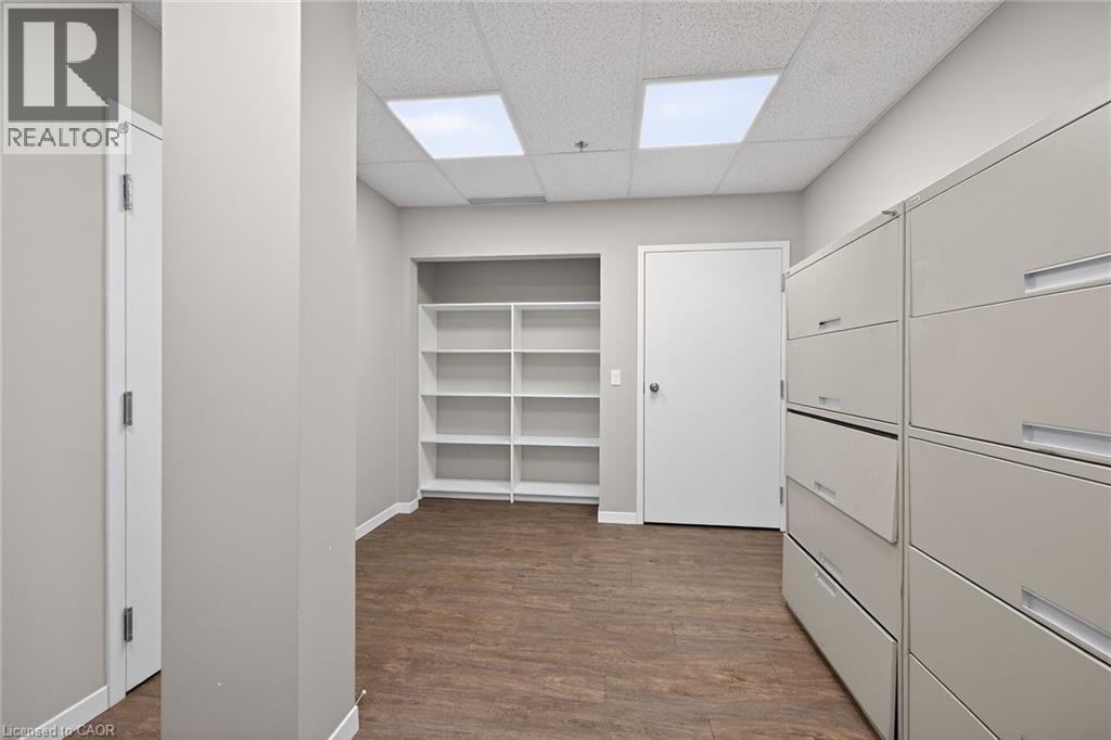 170 Rockhaven Lane Unit# 109, Waterdown, Ontario  L8B 1B5 - Photo 15 - 40796839