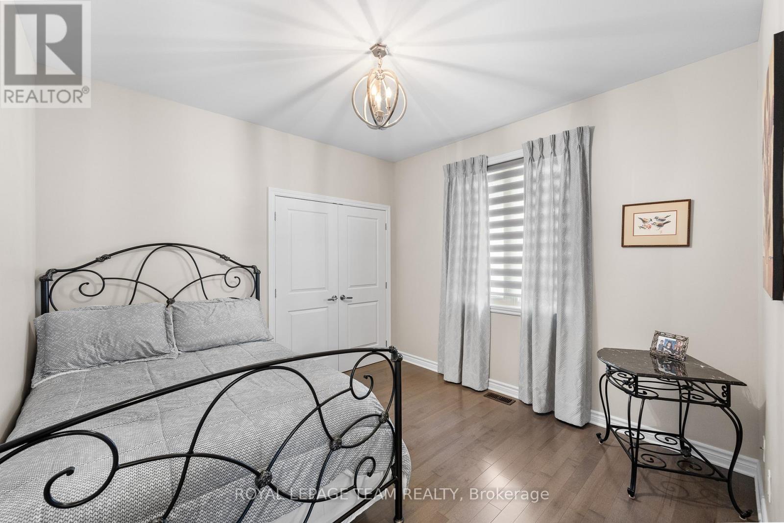 20 Eleanor Drive, South Stormont, Ontario  K0C 1P0 - Photo 11 - X12394133