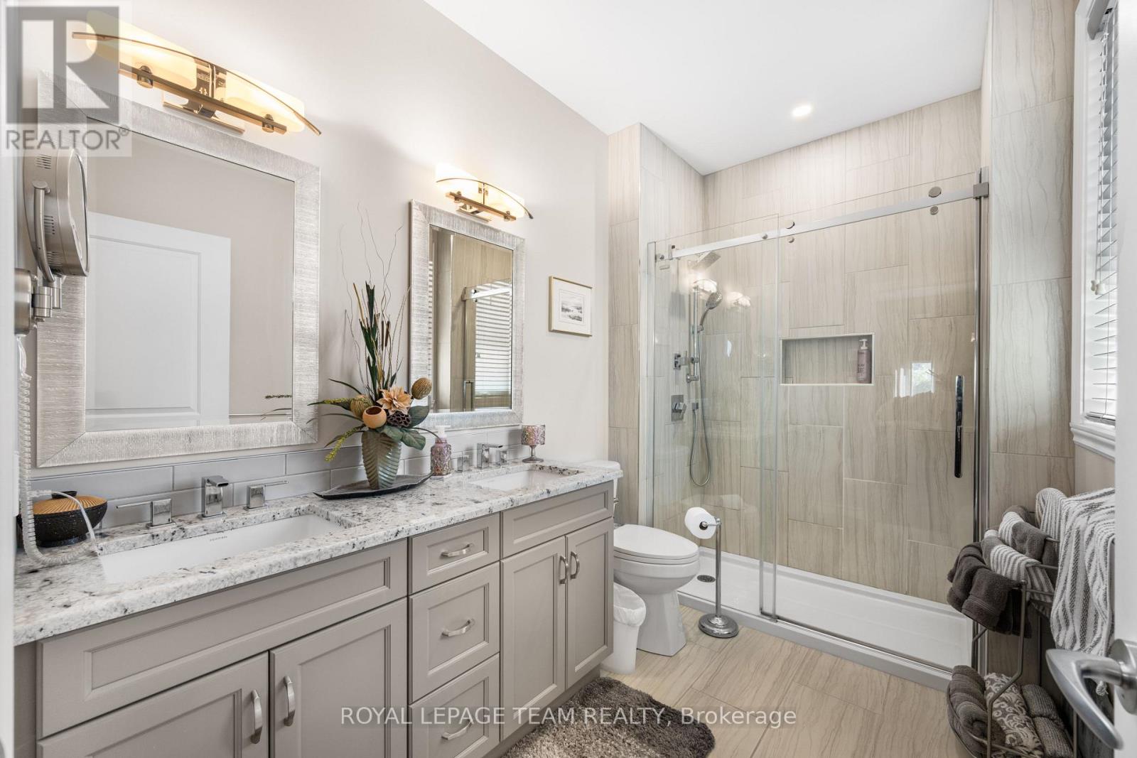 20 Eleanor Drive, South Stormont, Ontario  K0C 1P0 - Photo 31 - X12394133