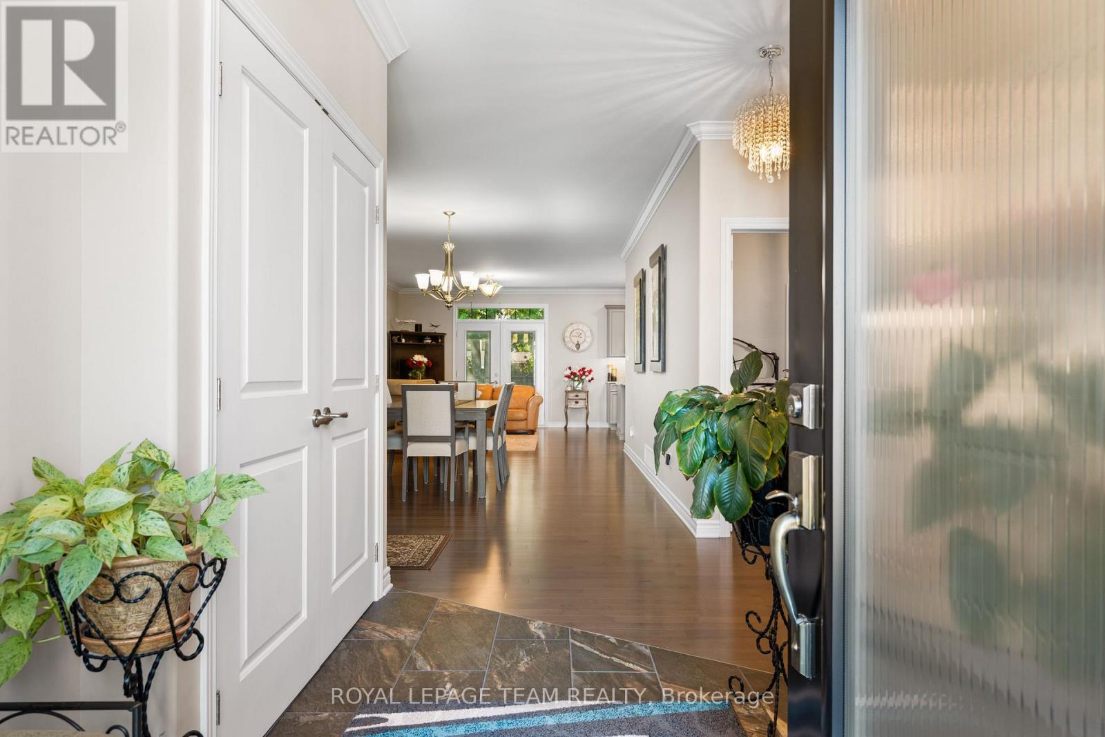 20 Eleanor Drive, South Stormont, Ontario  K0C 1P0 - Photo 7 - X12394133