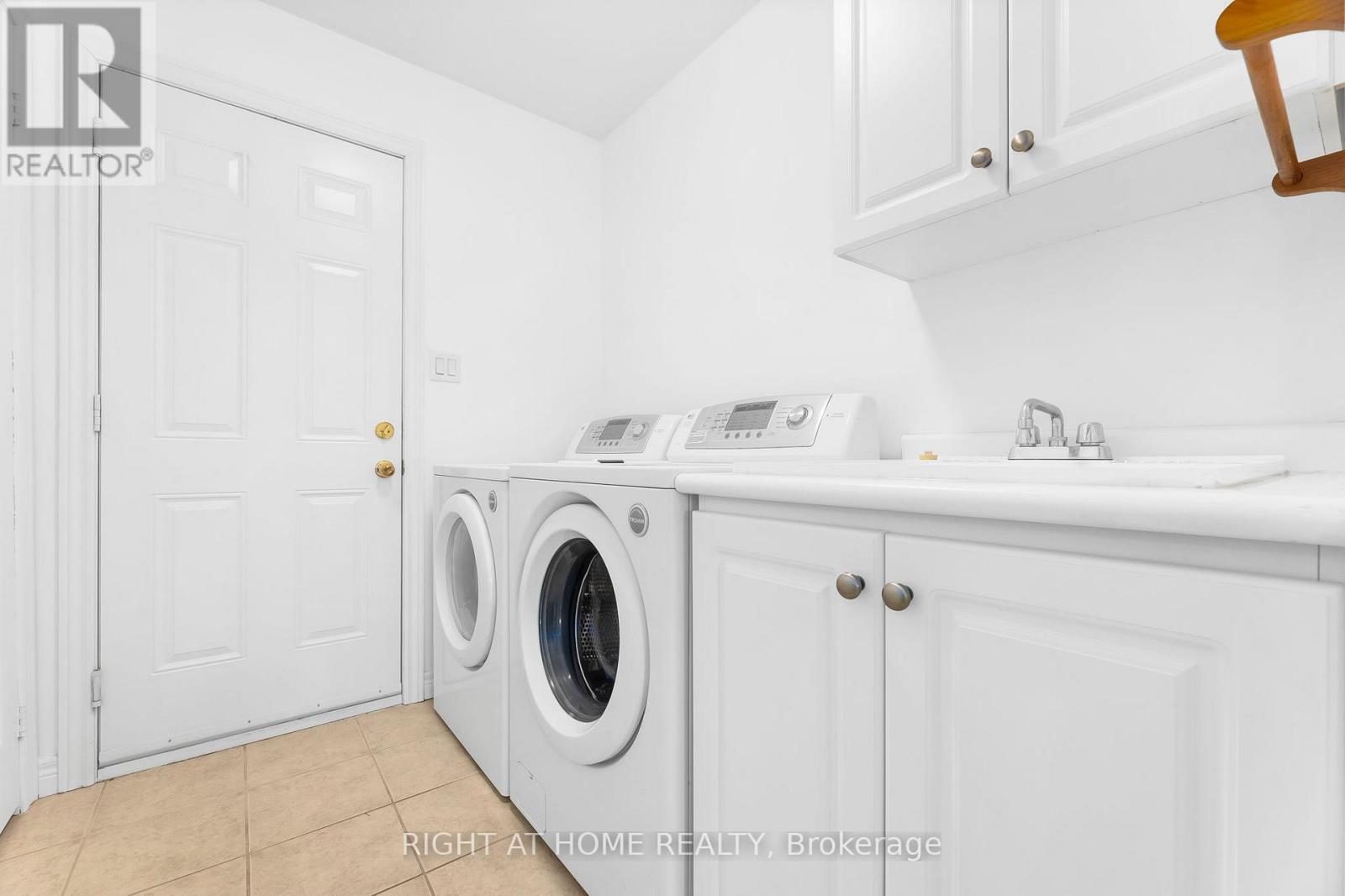 56 Elmwood Avenue, Brock (Beaverton), Ontario  L0K 1A0 - Photo 25 - N12687774