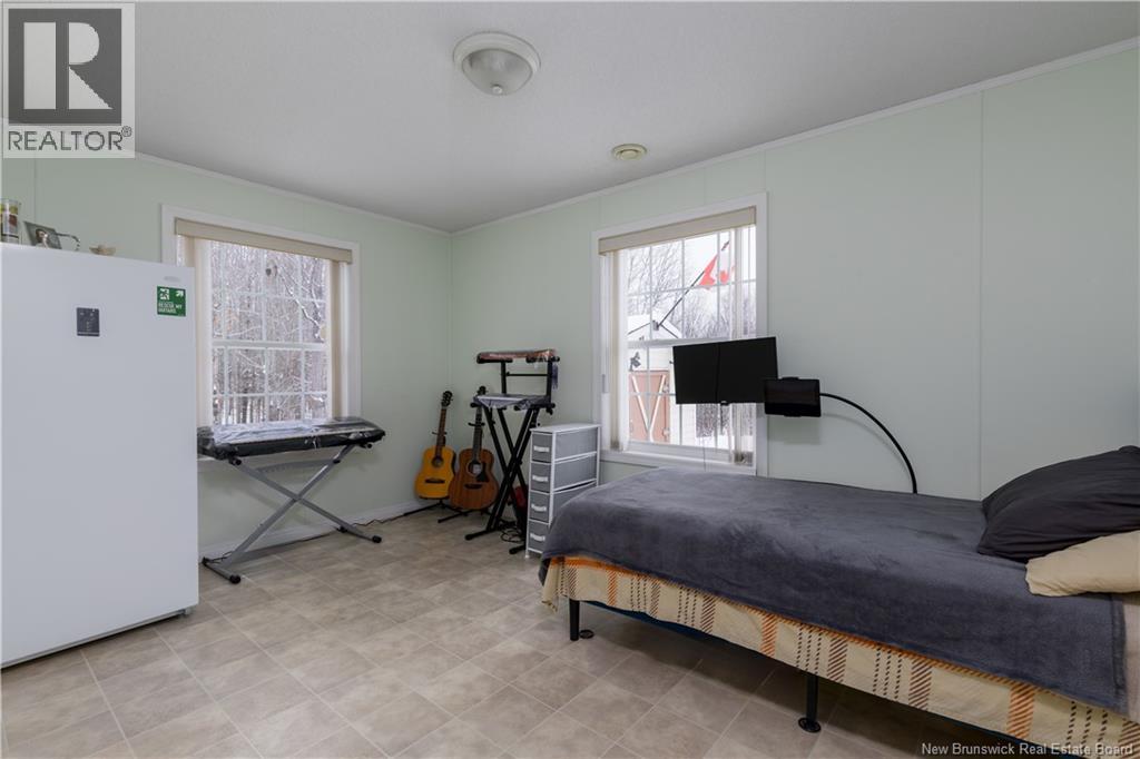 12 Kate Street, Grand-Sault/grand Falls, New Brunswick  E3Z 0A5 - Photo 17 - NB131929