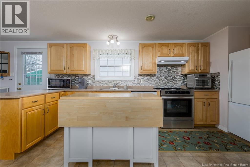 12 Kate Street, Grand-Sault/grand Falls, New Brunswick  E3Z 0A5 - Photo 9 - NB131929