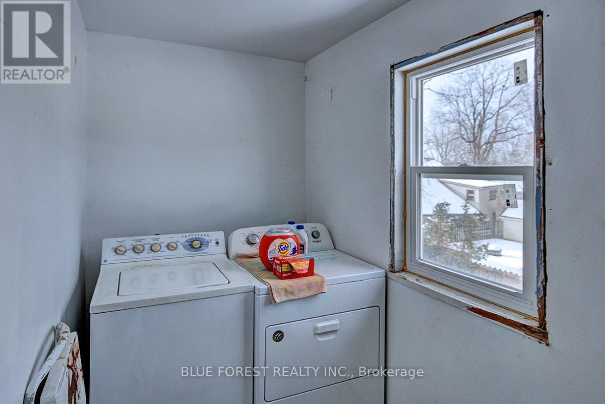 5 Church Street, St. Thomas, Ontario  N5R 3E4 - Photo 17 - X12687750