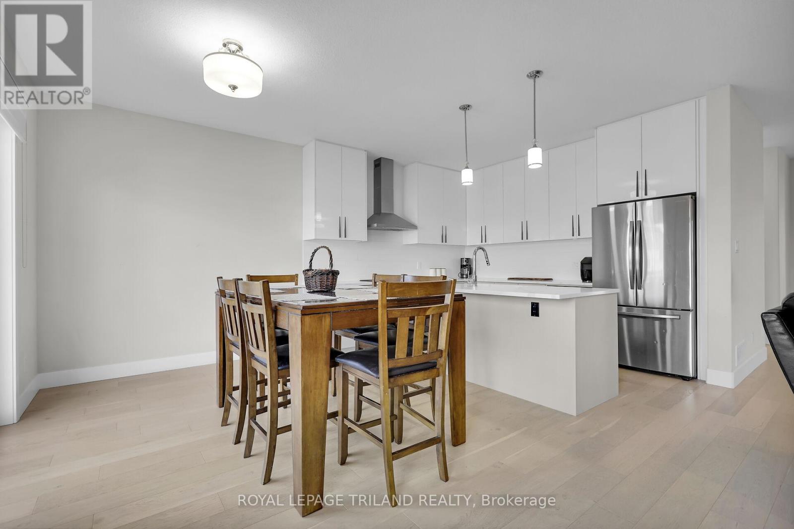 36 Kaiser Lane, Middlesex Centre, Ontario  N0L 1R0 - Photo 13 - X12687778